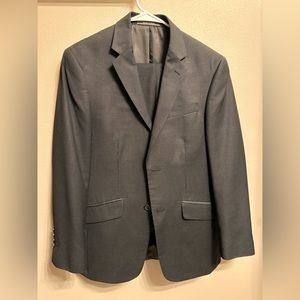 Mens Kenneth Cole Suit
